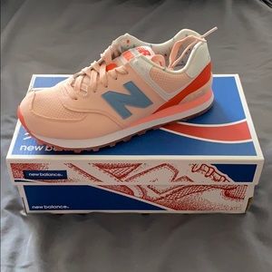 New balance pink sneakers size 7 1/2